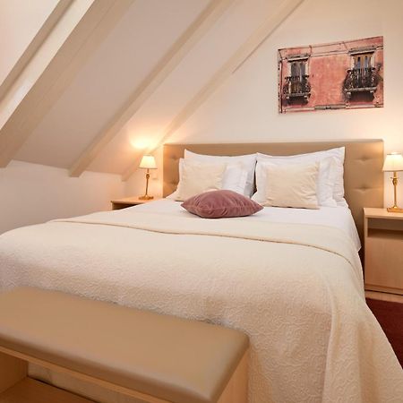Lanterna Rooms Split Bagian luar foto